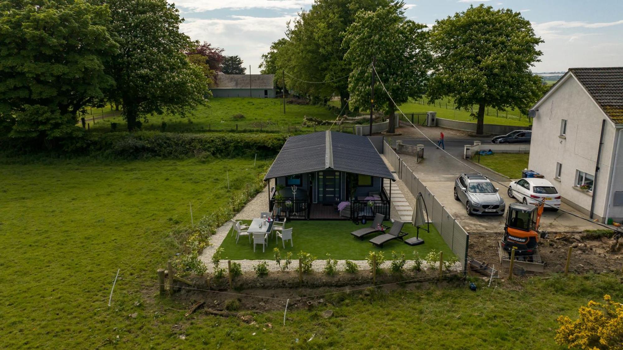 The Border Lodge Forkhill Exterior photo